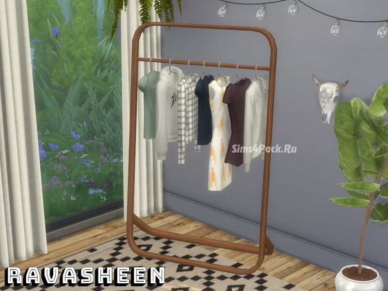 Вешалка с вещами "Don't Be Clothes Minded Clothing Rack"