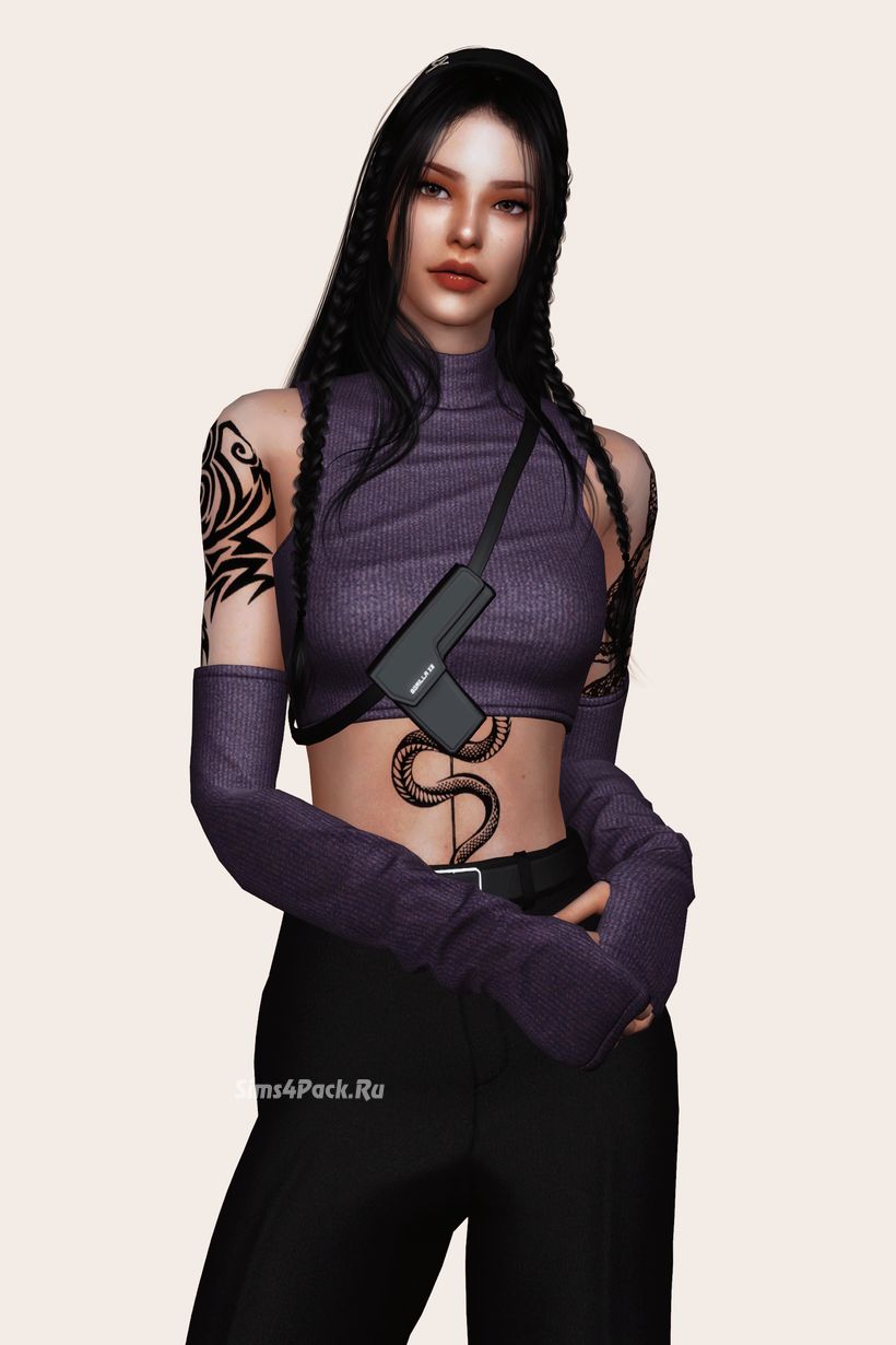 Топ с нагрудной сумкой "Crop Top And Gun Shaped Bag"